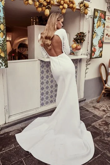 Sexy Satin Mermaid Long-Sleeve Front Split Wedding Dress with Beading