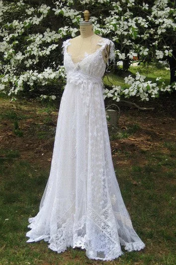 V-Neck Sleeveless A-Line Hippie Lace Wedding Dress With Bow