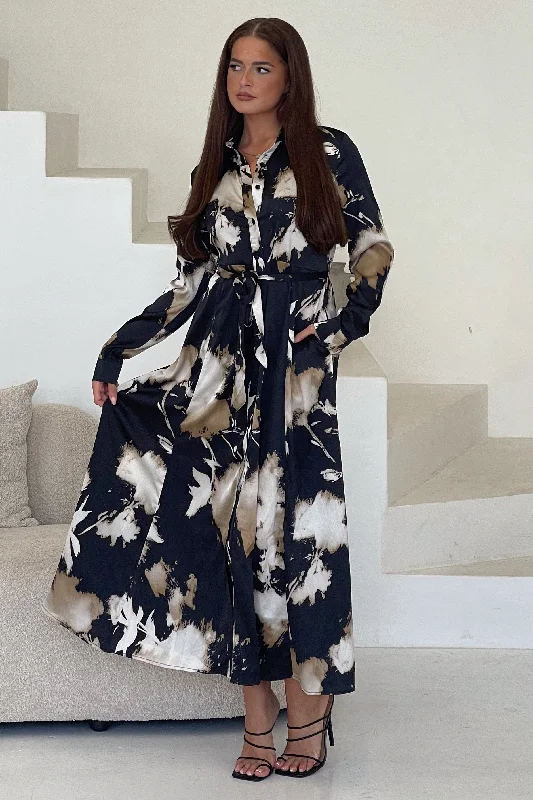 Hurry, Sale Ends Soon!Brielle Black Abstract Print Shirt Dress