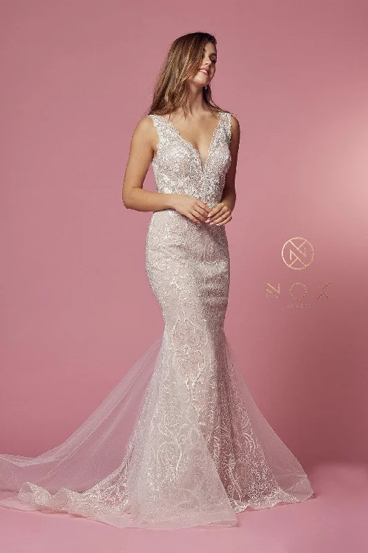 Your Exclusive Offer Awaits!Sleeveless Formal Long Wedding Gown Sale