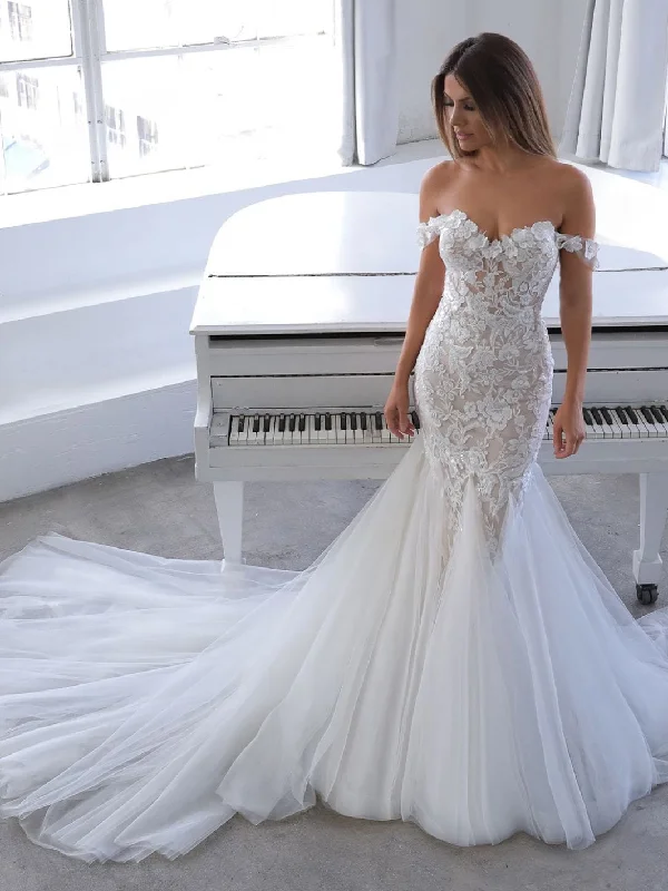 Time to Snag a Bargain!Blue by Enzoani Narine - Size 10