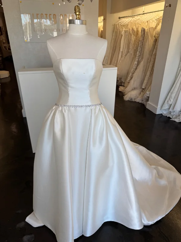 Exclusive Savings This Week!Ines Di Santo Madi