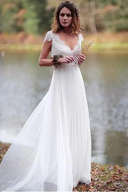 Incredible Savings Inside!Scalloped-lace V-neckline Summer Wedding Dress with Chiffon Skirt