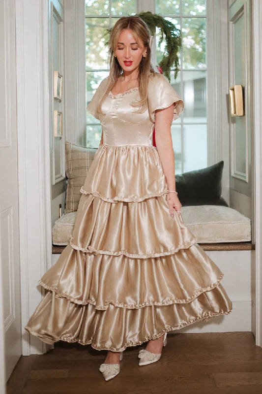 Huge Savings – Act Now!Arabelle Dress in Champagne