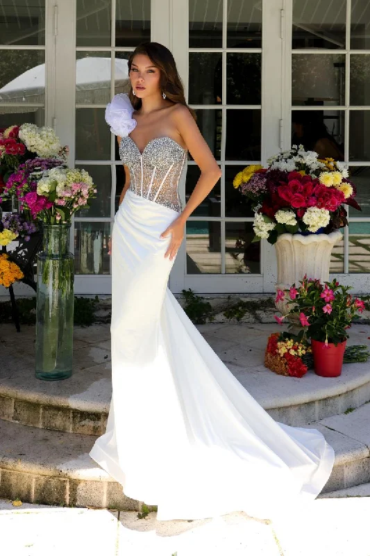 One Click Away from Big Savings!Ava Presley Dress 39558