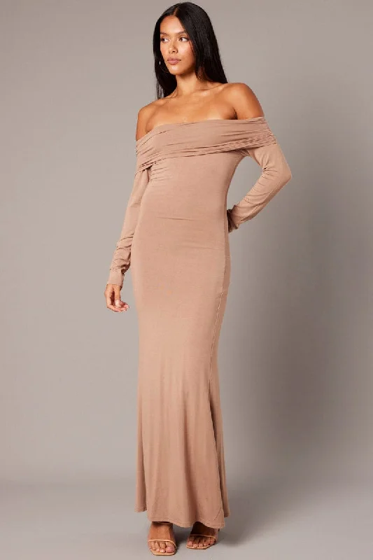 Get Ready to Save!Brown Off Shoulder Dress Long Sleeve Maxi
