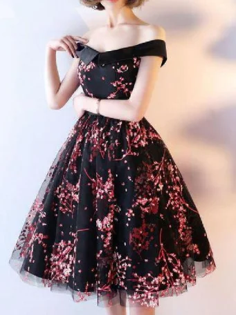 Shop Today, Save Tomorrow!Cheap Distinct Short 2019 Charming Homecoming Dresses A-line Short Dress cg2172