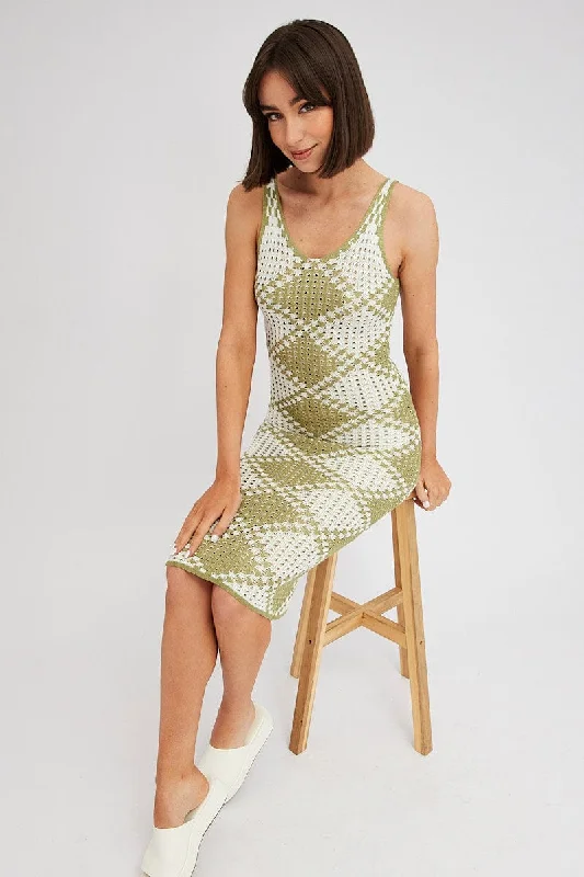 Price Drops You’ll Love!Green Check Knit Dress Midi