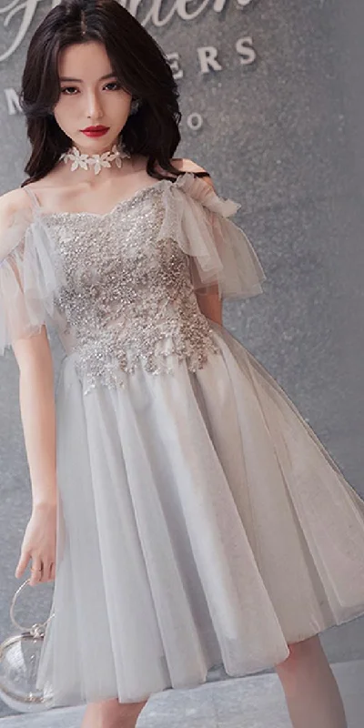 Your Shopping Spree Starts Here!Keen Length Silver Short Homecoming Dress. cg2288