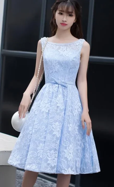 Shop Early, Save Big!Light Blue Lace Knee Length Round Neckline Party Dress, Charming Blue homecoming Dress cg2246