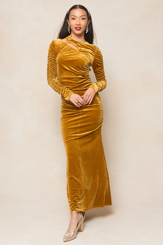 Score Big Savings Today!Romance Me Dress in Gold