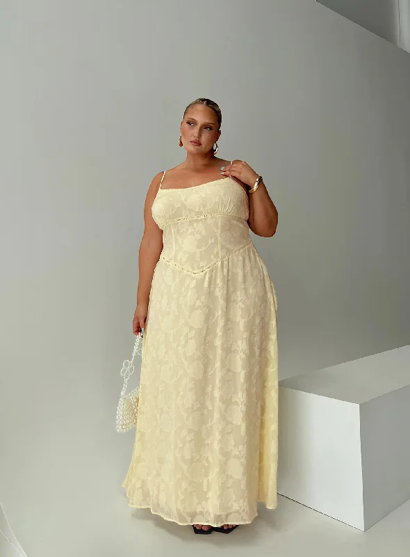 Get Ready to Save!South Of France Maxi Dress Yellow Curve