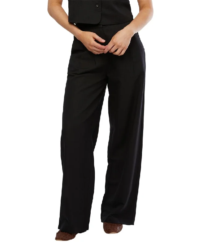 Your Chance to Save is Now!WeWoreWhat Tailored Pant