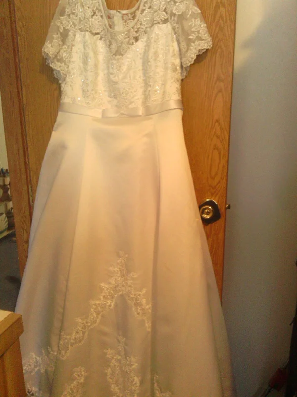 Snag the Best Prices Now!David's Bridal David's Bridal