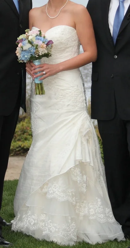 Shop Before It’s Gone!La Sposa La Sposa Madeira Size 10