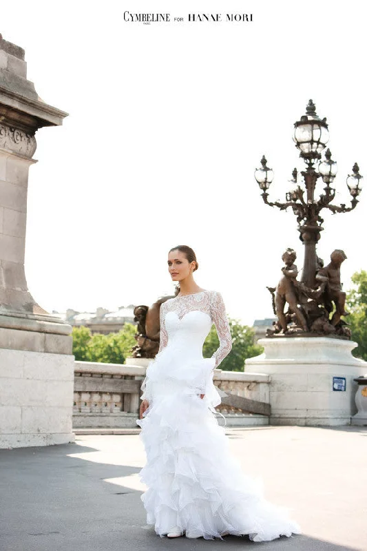 One Click Away from Big Savings!Other Cymbeline Setsu