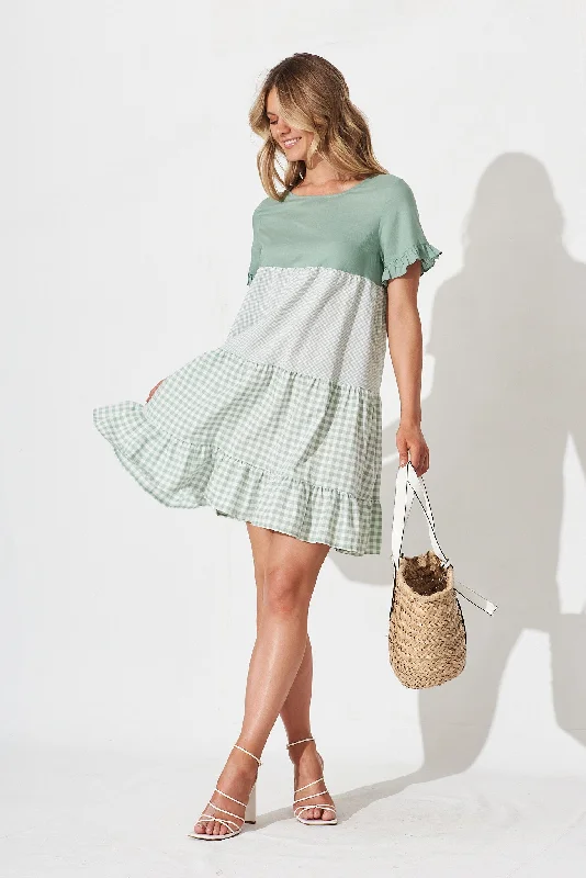 Your Best Deals Are Here!Recess Dress In Green Gingham Linen Blend