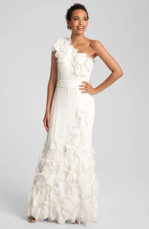 Flash Deals – Act Quickly!Tadashi Shoji Tadashi Shoji Rosette Appliqué One Shoulder Chiff