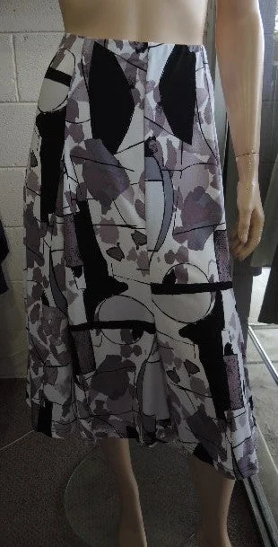 Buy One, Get One Free!Formation Patterned Stretch Skirt