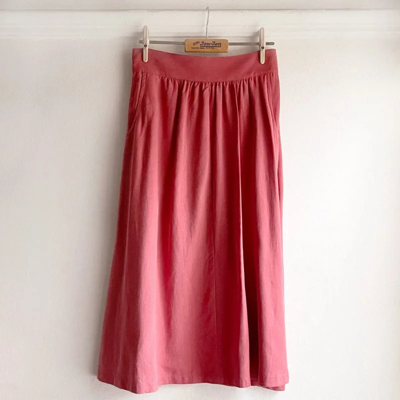 Every Deal is a Steal!Dragstar Miranda Middie Skirt - Clay Tencel
