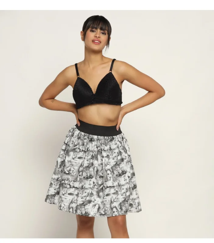 Save Like Never Before!Quatrefoil Printed Skirt