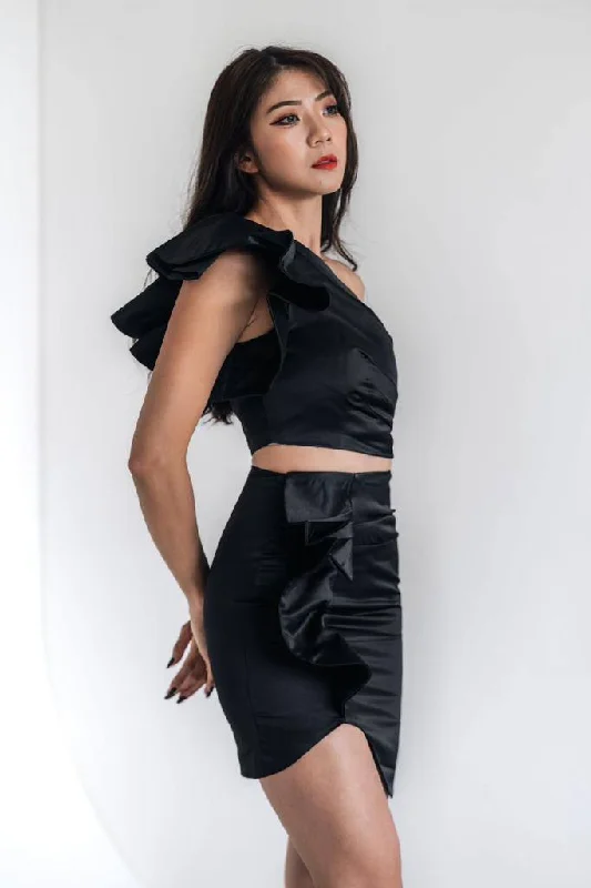 Grab Yours Before It’s Too Late!Rachel Asymmetrical  Ruffle Skirt