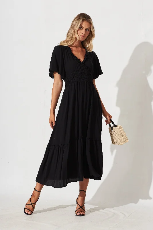 Score Huge Discounts Today!Avera Maxi Dress In Black