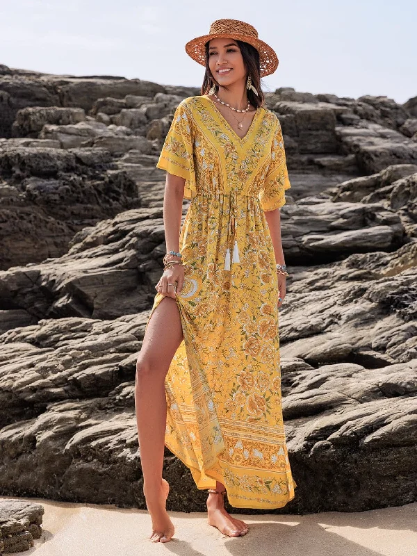 New Discounts Just Dropped!Plunge neck drawstring dress, printed design