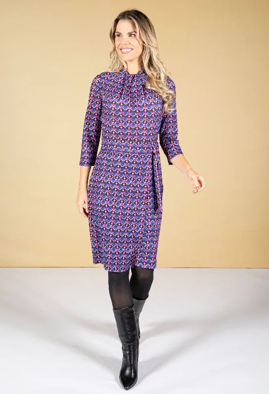Crazy Discounts Inside!Geo Print High Neck Dress