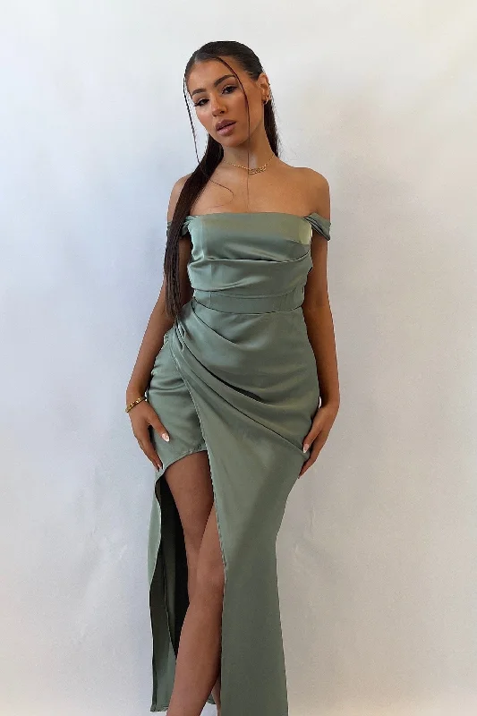 Save More Than Ever!Meara Midi Dress - Sage