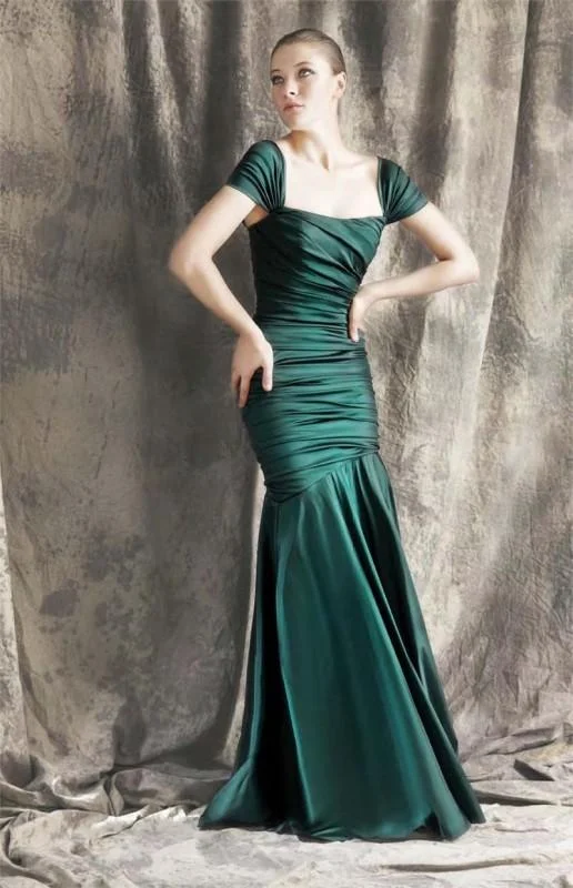 Great Deals, Just for You!Theia - Ruched Mermaid Gown 881422