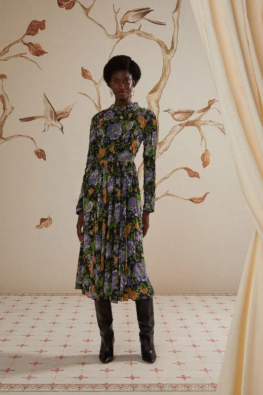 Sale Alert – Get Ready to Shop!Black Capri Floral Midi Dress Long Sleeve