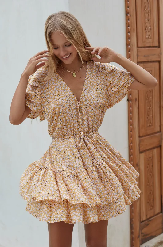 Crazy Discounts Inside!Bonfire Layered Frill Dress