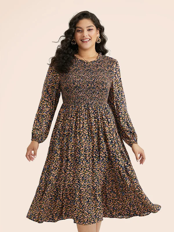 Upgrade for Less!Ditsy Floral Shirred Pocket Pleated Frill Trim Dress